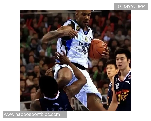 马布里在CBA展现实力语言障碍无碍瀚森需掌握英语才能融入 马布里在CBA展现实力语言障碍无碍瀚森需掌握英语才能融入